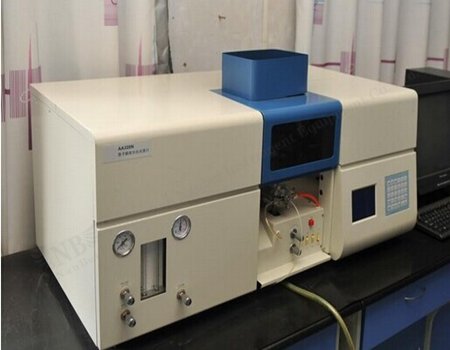 atomic absorption spectrometer